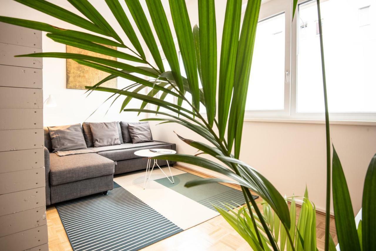 City-Apartment Neubaugasse Graz Bagian luar foto